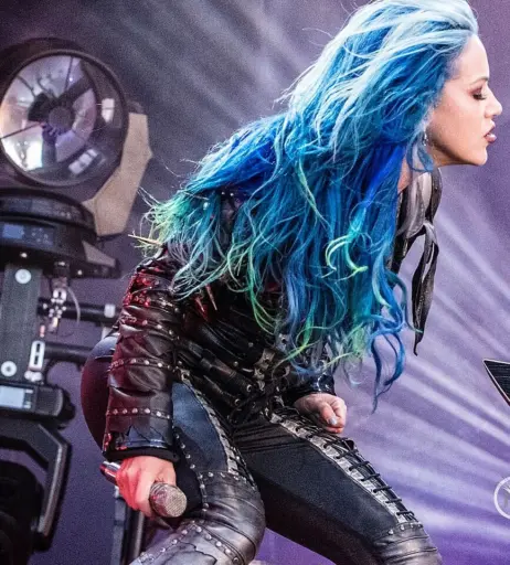Image 4422200 from Women of Metal