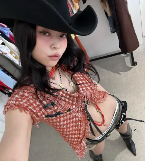 Image 4422976 from Jennie | BLΛƆKPIИK (Blackpink)