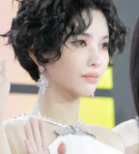 Image 4423778 from Soyeon / (G)I-IDLE / Kpop