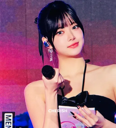 Image 4420178 from Hong Eunchae 홍은채 | LESSERAFIM