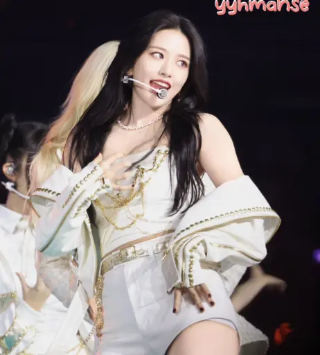 Image 4420265 from An Yujin 안유진 | (An) IVE