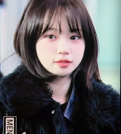 Image 4420981 from Kim Chaewon 김채원 [Le Sserafim]