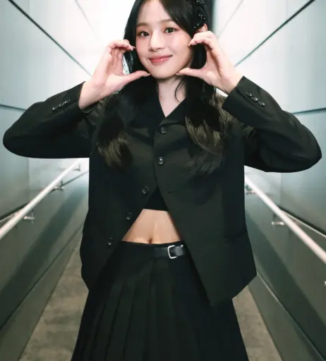 Image 4415539 from Minji (NewJeans)