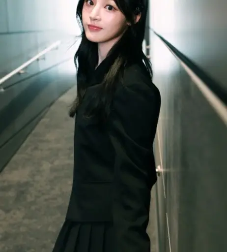 Image 4415284 from Minji (NewJeans)