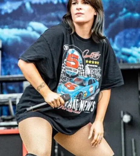 Image 4417486 from Women of Metal