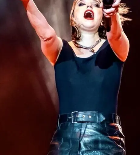 Image 4414610 from Women of Metal
