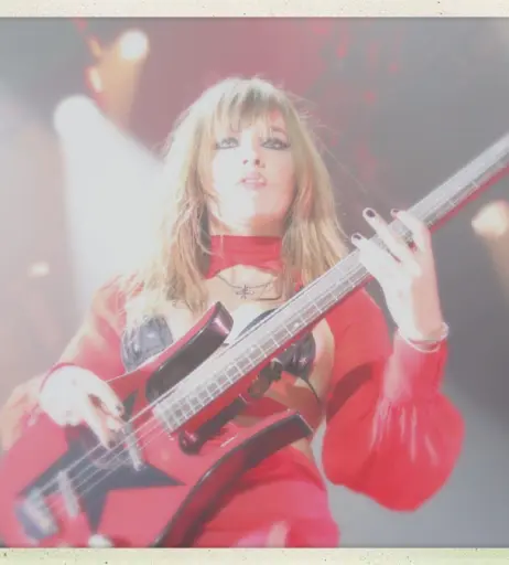 Image 4411760 from Victoria De Angelis (Maneskin bassist)
