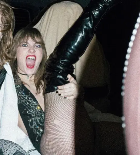Image 4411150 from Victoria De Angelis (Maneskin bassist)