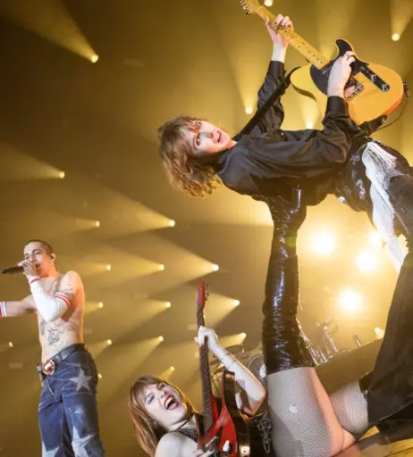 Image 4411017 from Victoria De Angelis (Maneskin bassist)