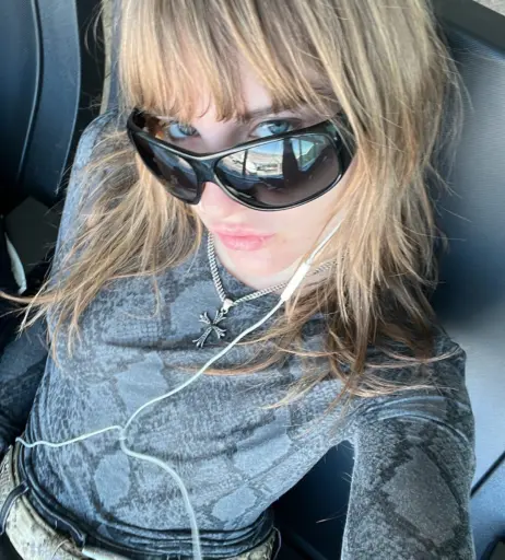 Image 4413573 from Victoria De Angelis (Maneskin bassist)