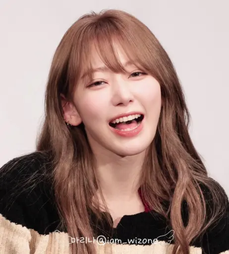 Image 4413412 from Sakura Miyawaki 宮脇 咲良 | LESSERAFIM