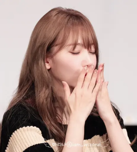 Image 4413100 from Sakura Miyawaki 宮脇 咲良 | LESSERAFIM