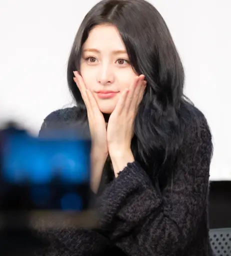 Image 4419867 from Huh Yunjin 허윤진 | LESSERAFIM