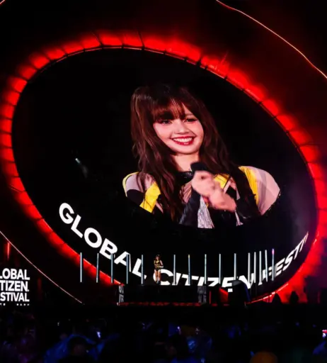 Image 4419748 from Lisa | BLΛƆKPIИK (Blackpink)