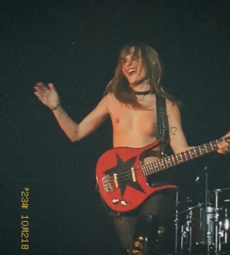 Image 4419161 from Victoria De Angelis (Maneskin bassist)