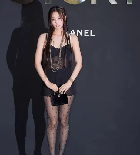 Image 4405590 from Jennie | BLΛƆKPIИK (Blackpink)