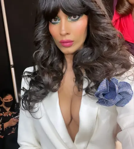 Image 4405252 from Jameela Jamil