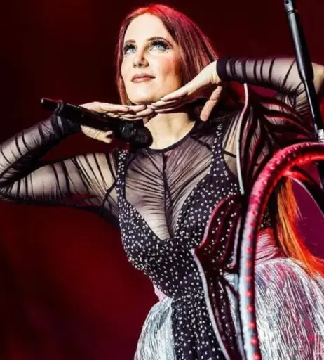 Image 4405912 from Women of Metal