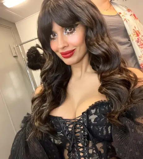Image 4406031 from Jameela Jamil