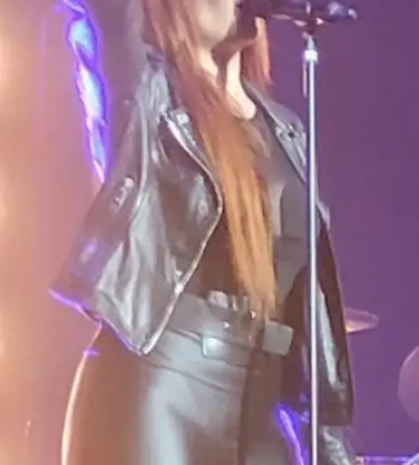 Image 4406371 from Women of Metal