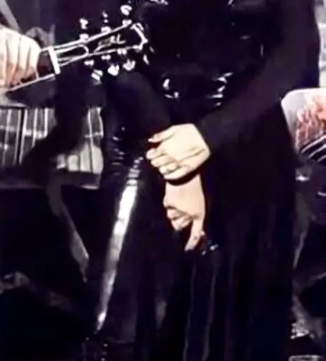 Image 4404219 from Women of Metal