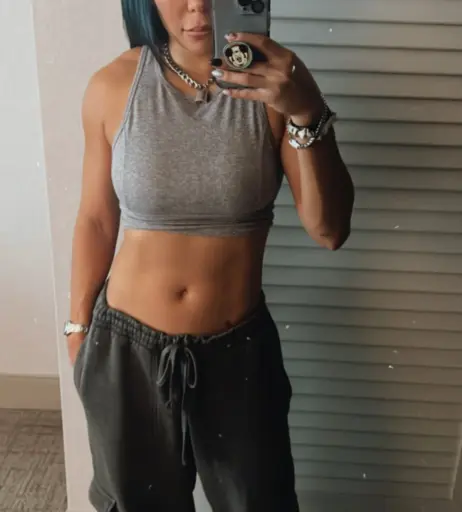 Image 4401599 from Mia Yim