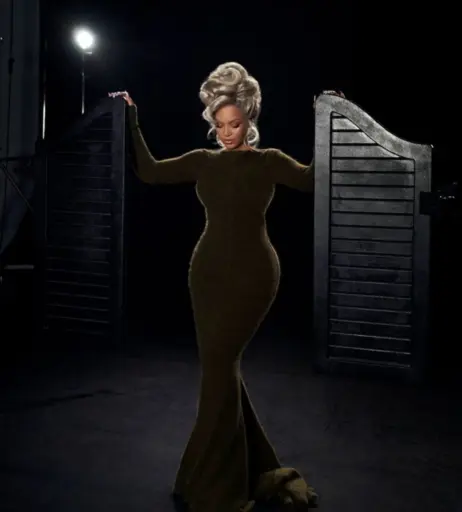 Image 4401107 from Beyoncé