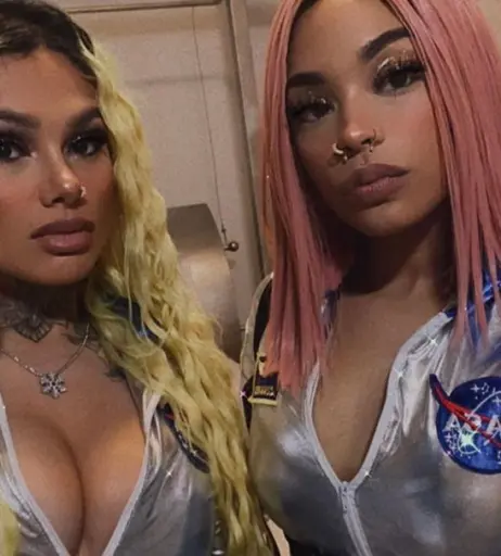 Image 4400663 from Snow Tha Product