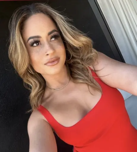 Image 4409747 from Kayla Braxton