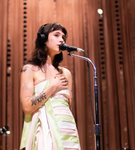 Image 4409125 from Clairo | Claire Cottrill