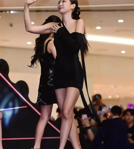 Image 4408484 from Jennie | BLΛƆKPIИK (Blackpink)