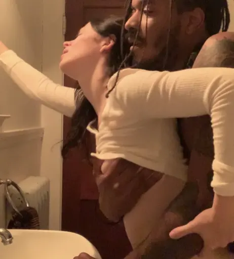 Image 459803 from Vivian Vaughn