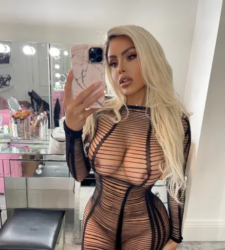 Image 458102 from Chloe Saxon