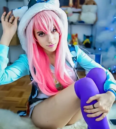 Image 4558461 from Lana Rain / lana_rain