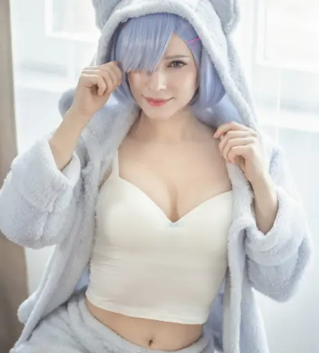 Image 4529552 from Enji Night