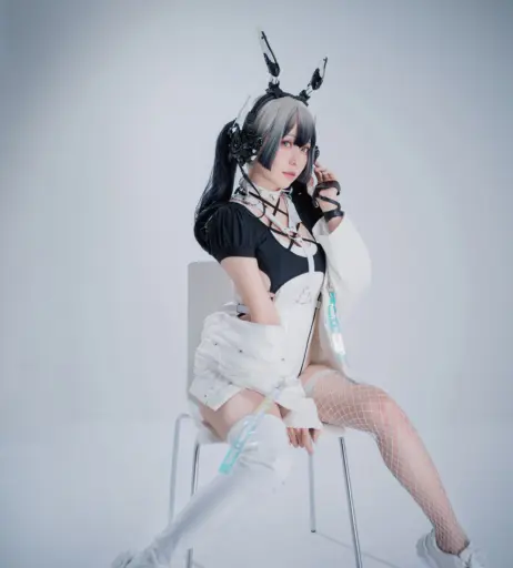 Image 4518313 from eeelyeee (Ely Cosplay)