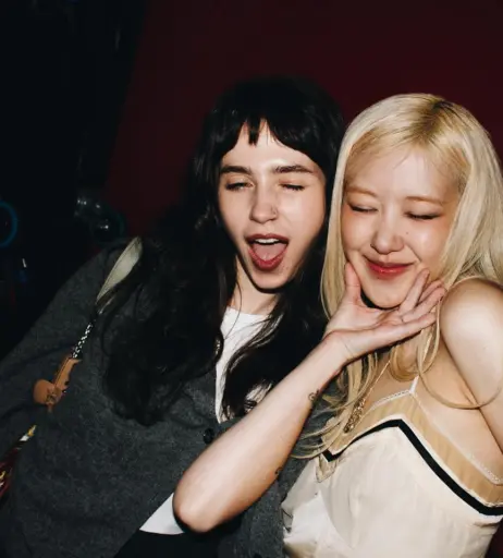 Image 4505836 from Rosé || Roseanne Park - BLΛƆKPIИK ( BLACKPINK )