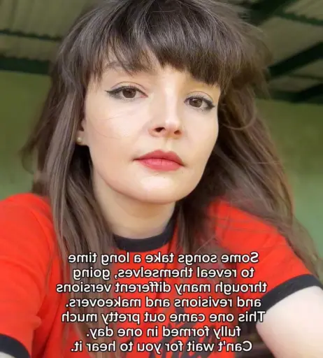 Image 4506083 from Lauren Mayberry (Singer)