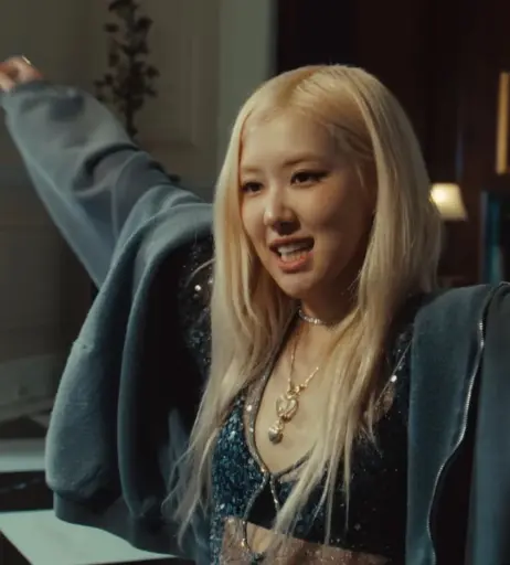 Image 4506900 from Rosé || Roseanne Park - BLΛƆKPIИK ( BLACKPINK )