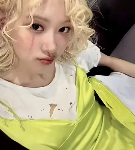 Image 4504850 from Rosé || Roseanne Park - BLΛƆKPIИK ( BLACKPINK )