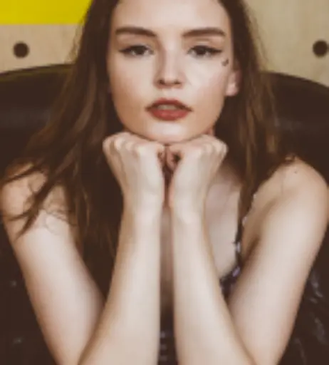 Image 4501726 from Lauren Mayberry (Singer)