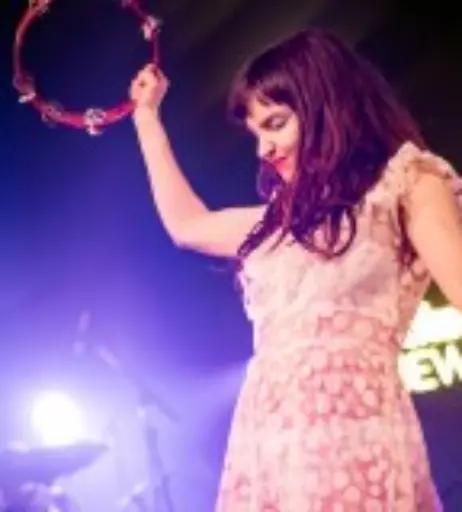Image 4502529 from Lauren Mayberry (Singer)