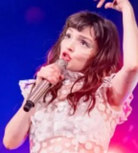 Image 4502479 from Lauren Mayberry (Singer)