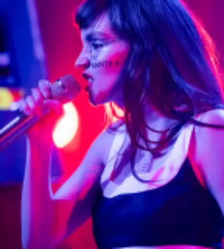 Image 4502769 from Lauren Mayberry (Singer)