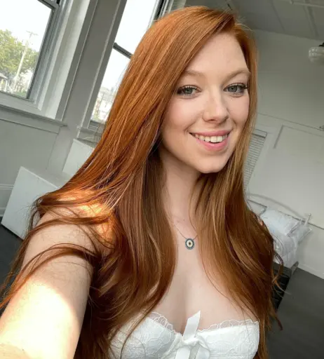 Image 4503252 from Megan DeLuca / Megmdxoxo_