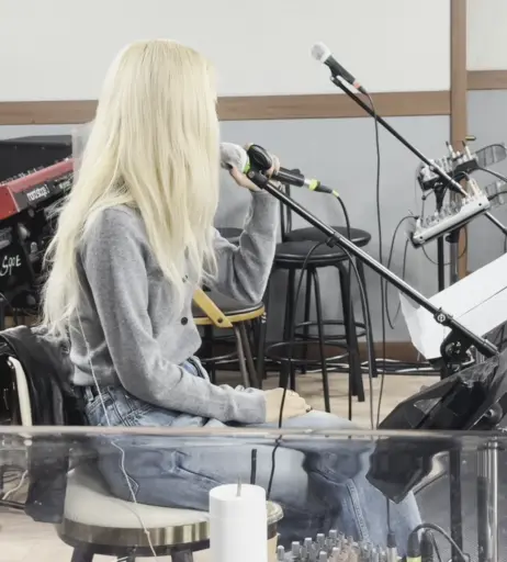 Image 4500247 from Rosé || Roseanne Park - BLΛƆKPIИK ( BLACKPINK )