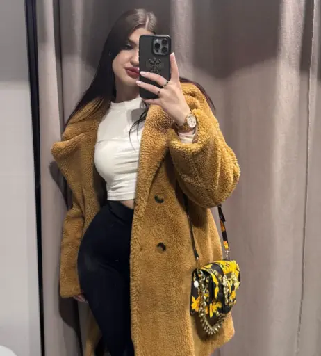 Image 4696924 from ell8ta