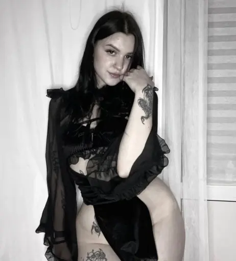 Image 4694957 from ell8ta