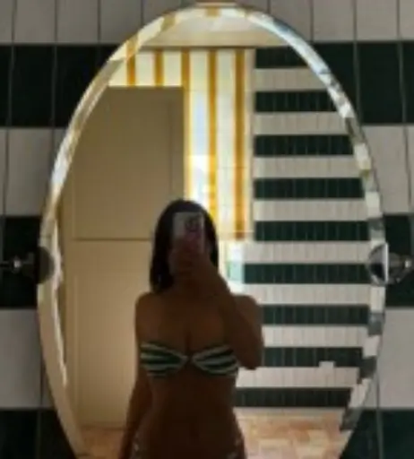 Image 4677689 from Fiona Barron