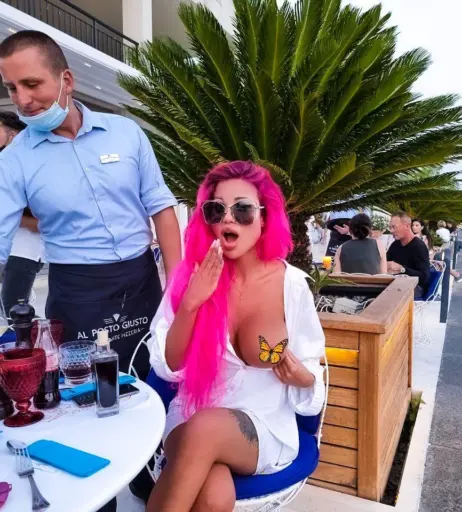 Image 4663730 from Viktoria Shock